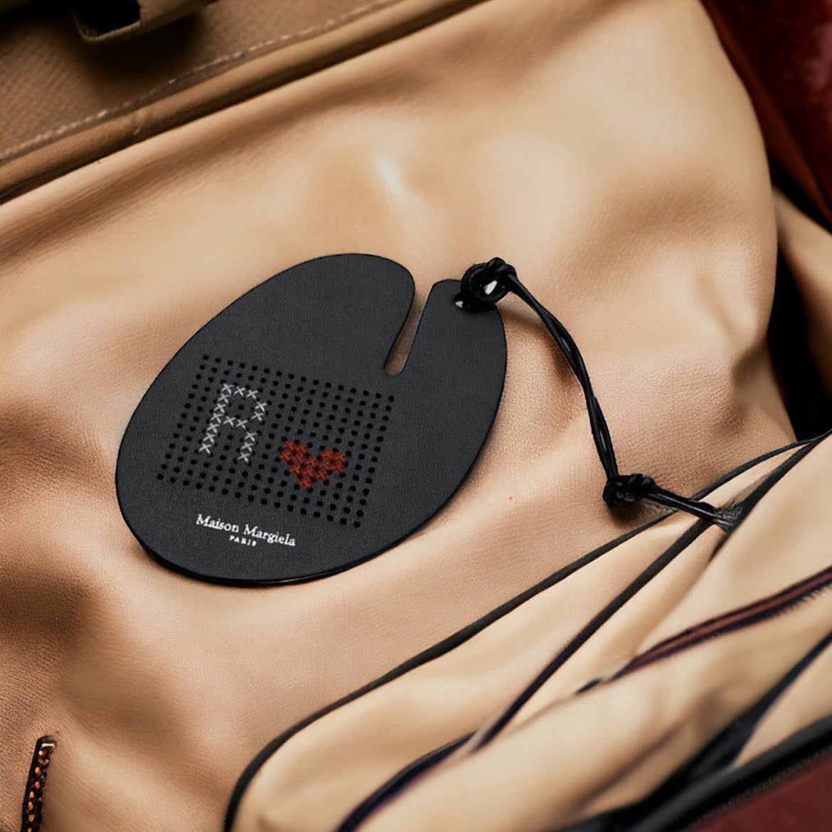 Embroidered luggage tag
