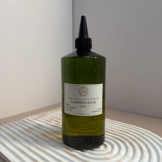 山金車浸泡山茶花油
