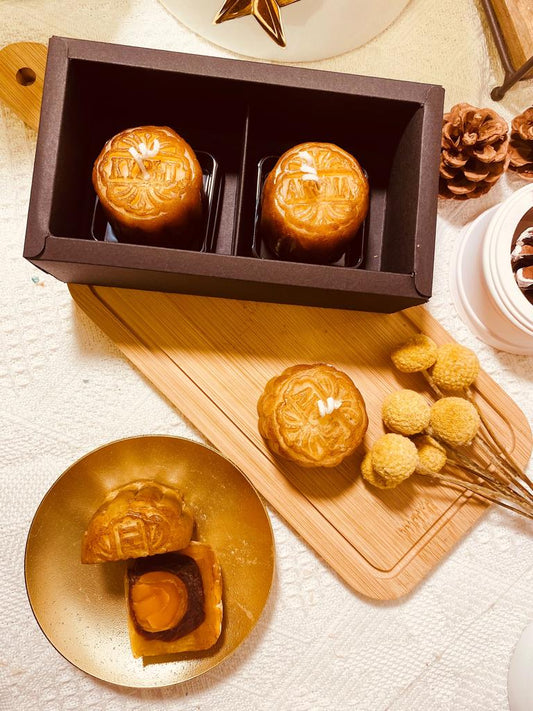 Traditional mooncake candles