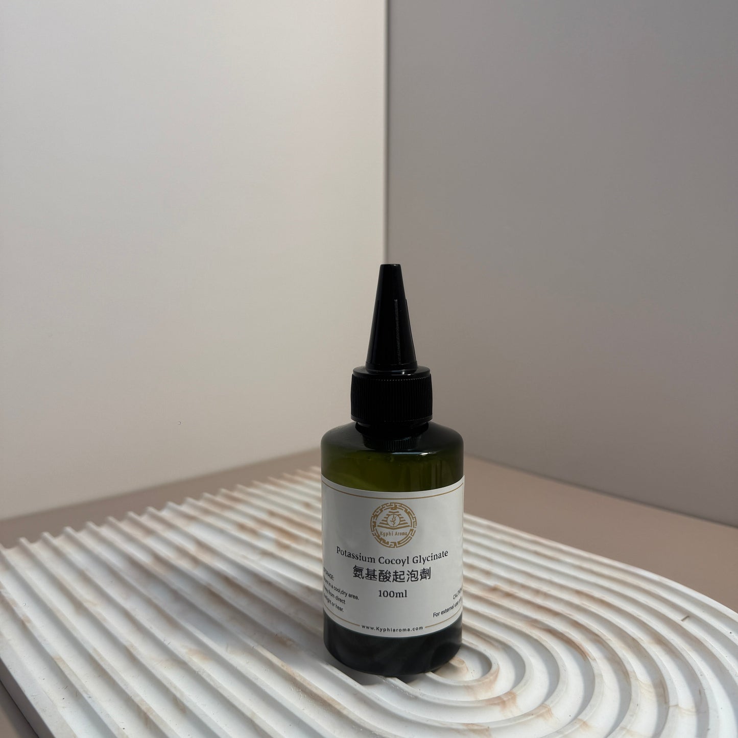 Amino acid foaming agent