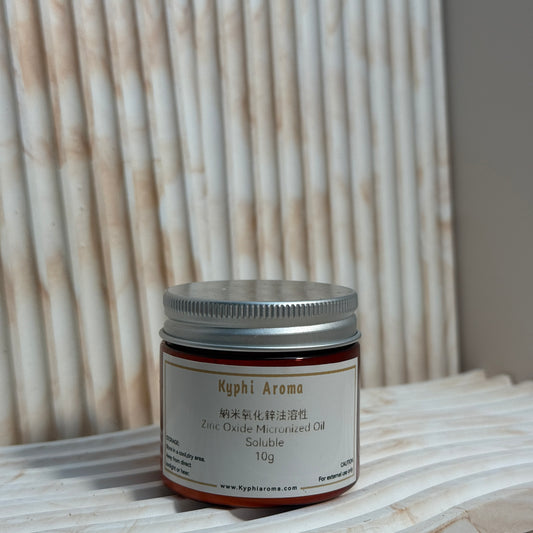 Oil-soluble zinc oxide